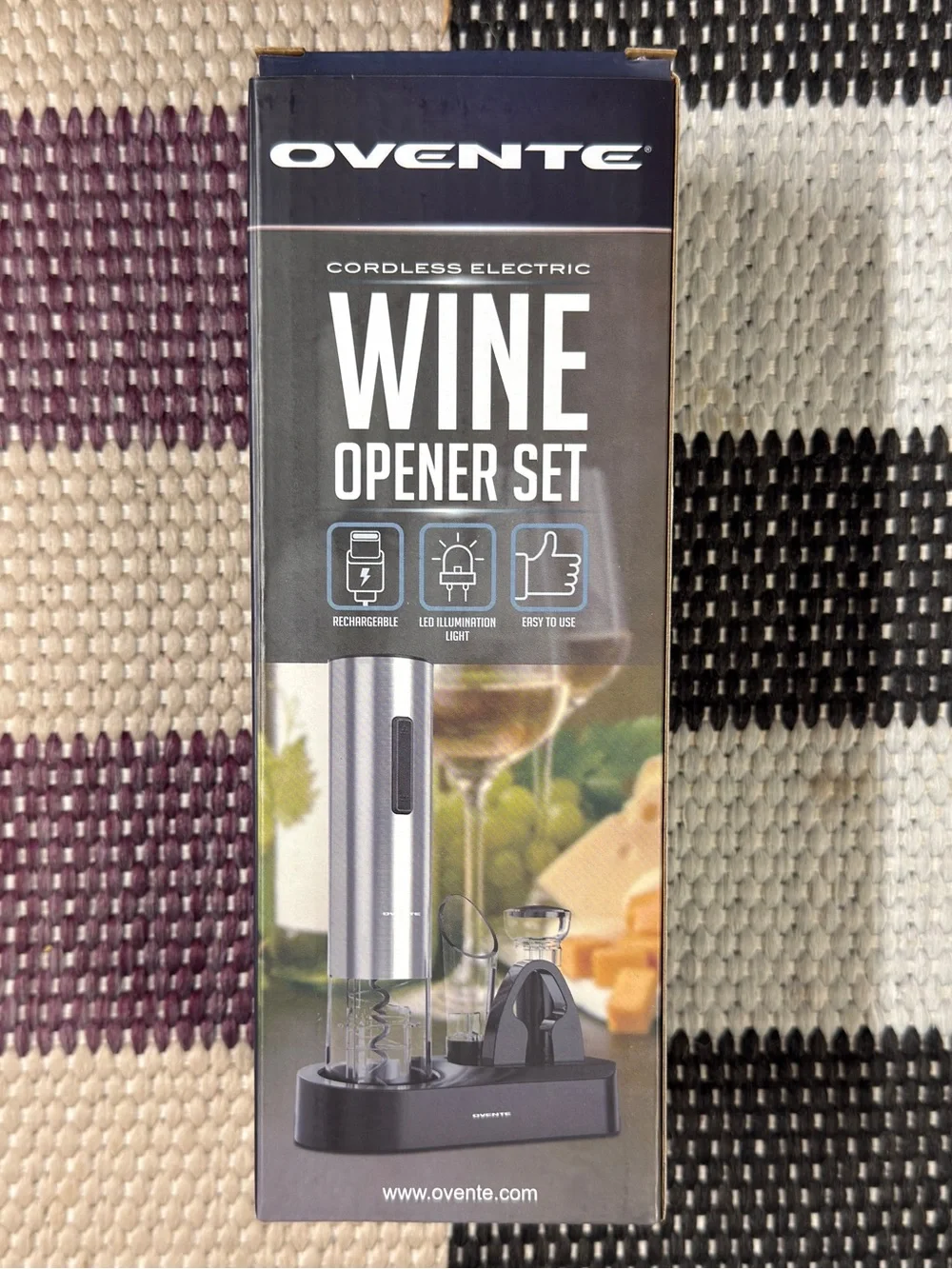 Ovente Cordless Electric Wine Opener Set